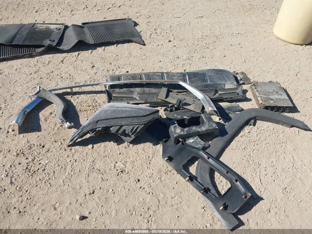 2025 Toyota Tundra Sr5 მანქანა იყიდება აუქციონზე, vin: 5TFLA5DB2SX334673, აუქციონის ნომერი: 44650905