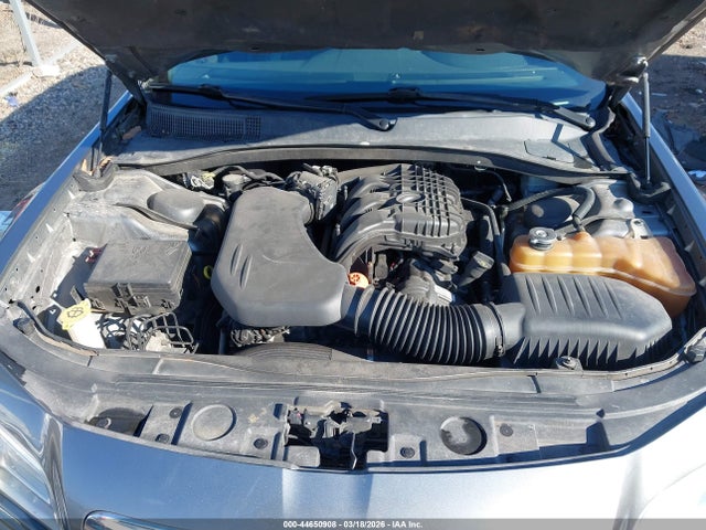 2011 Chrysler 300 Limited მანქანა იყიდება აუქციონზე, vin: 2C3CA5CG1BH579891, აუქციონის ნომერი: 44650908