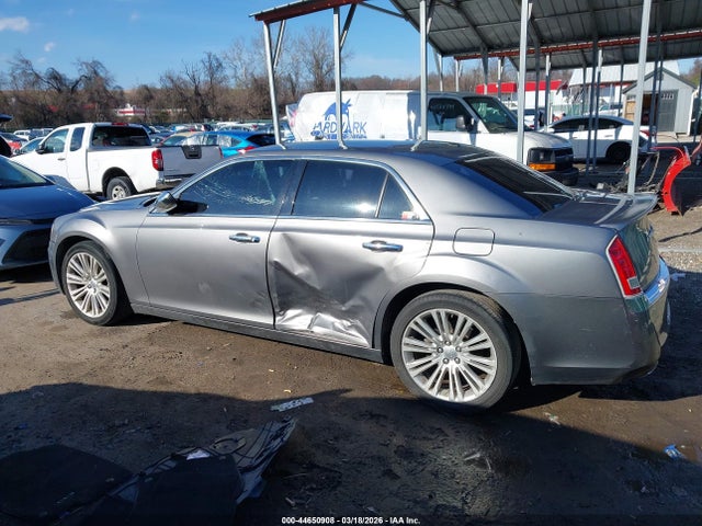 2011 Chrysler 300 Limited მანქანა იყიდება აუქციონზე, vin: 2C3CA5CG1BH579891, აუქციონის ნომერი: 44650908