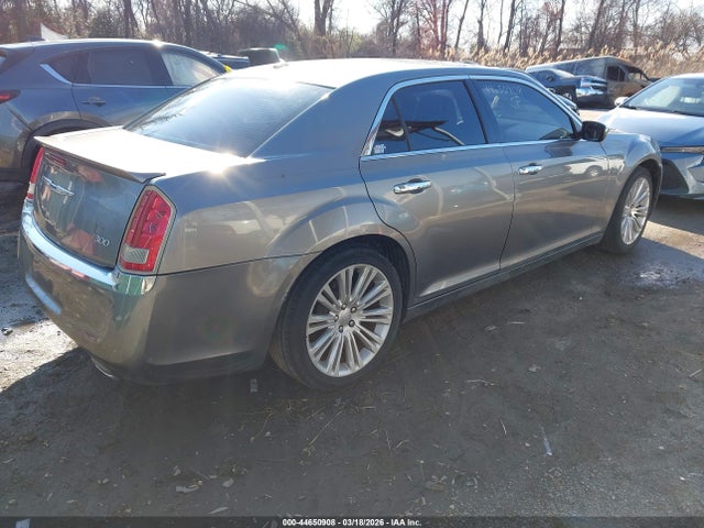 2011 Chrysler 300 Limited მანქანა იყიდება აუქციონზე, vin: 2C3CA5CG1BH579891, აუქციონის ნომერი: 44650908