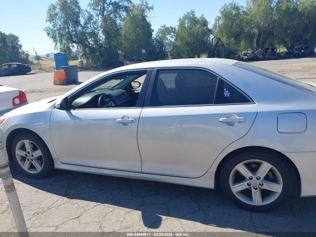 Toyota CAMRY SE 2014 4T1BF1FK5EU449661 Image 14