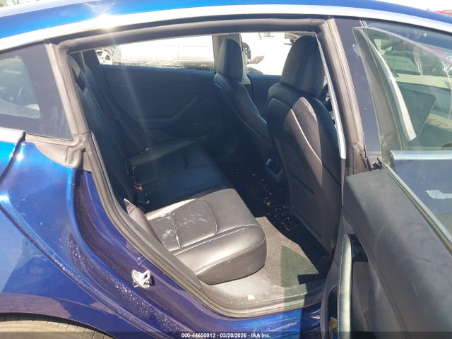 44650912 :رقم المزاد ، 5YJ3E1EB9KF191470 vin ، 2019 Tesla Model 3 Long Range/performance مزاد بيع