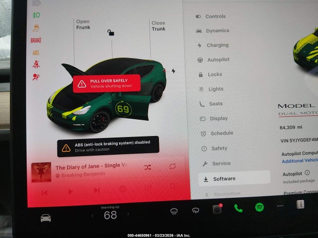 2021 Tesla Model Y Performance Dual Motor All-wheel Drive მანქანა იყიდება აუქციონზე, vin: 5YJYGDEF4MF076153, აუქციონის ნომერი: 44650961
