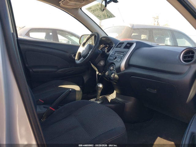 3N1CN7AP6EK462424 Nissan Versa 1.6 Sv