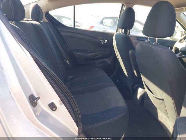 3N1CN7AP6EK462424 Nissan Versa 1.6 Sv