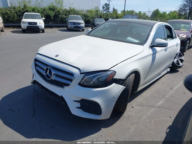 2018 MERCEDES-BENZ E 300 WDDZF4KB1JA475265 Photo 1