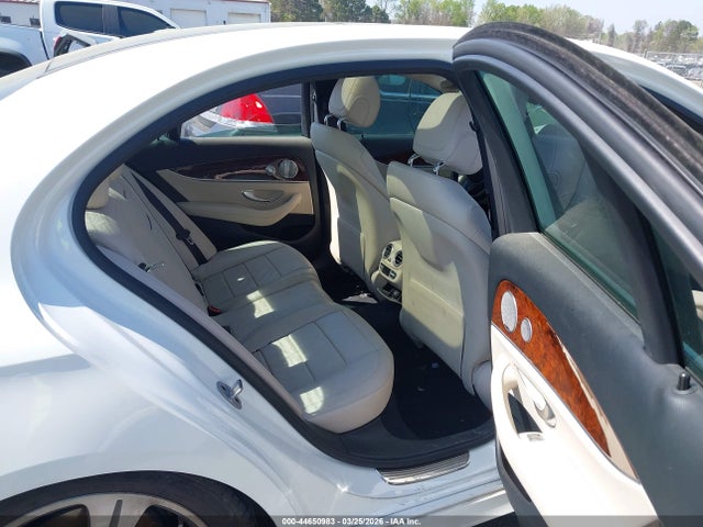2018 MERCEDES-BENZ E 300 WDDZF4KB1JA475265 Photo 7