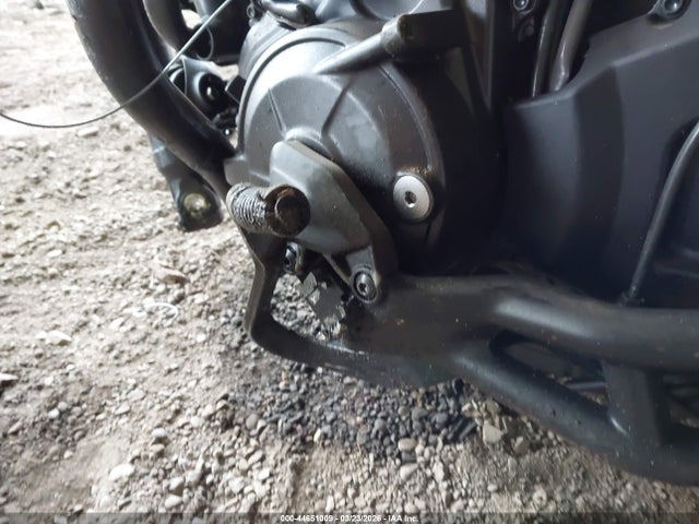 44651009 :رقم المزاد ، JH2SC8300NK100502 vin ، 2022 Honda Cmx1100 A مزاد بيع