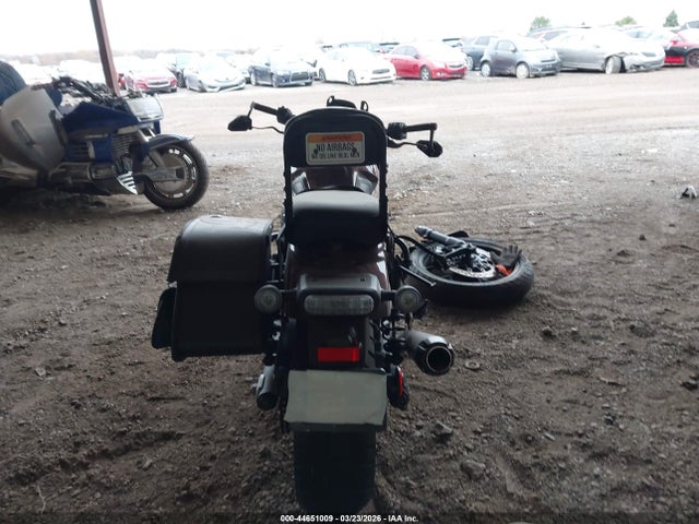 44651009 :رقم المزاد ، JH2SC8300NK100502 vin ، 2022 Honda Cmx1100 A مزاد بيع