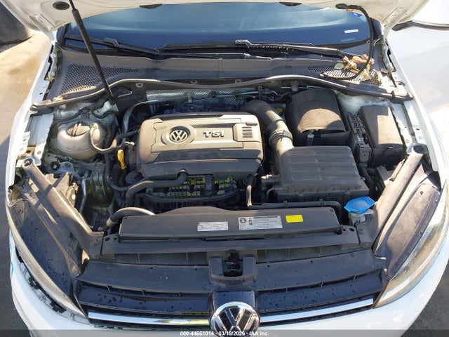 3VW217AU2FM104623 Volkswagen Golf Tsi Se 4-door