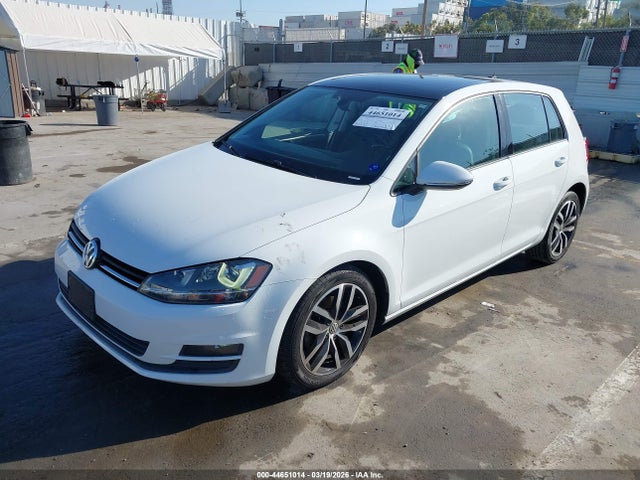 3VW217AU2FM104623 Volkswagen Golf Tsi Se 4-door
