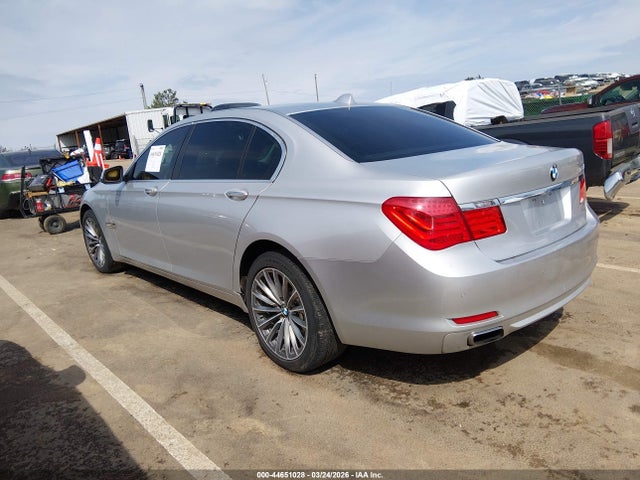 44651028 :رقم المزاد ، WBAKB4C5XCC575398 vin ، 2012 Bmw 740li مزاد بيع