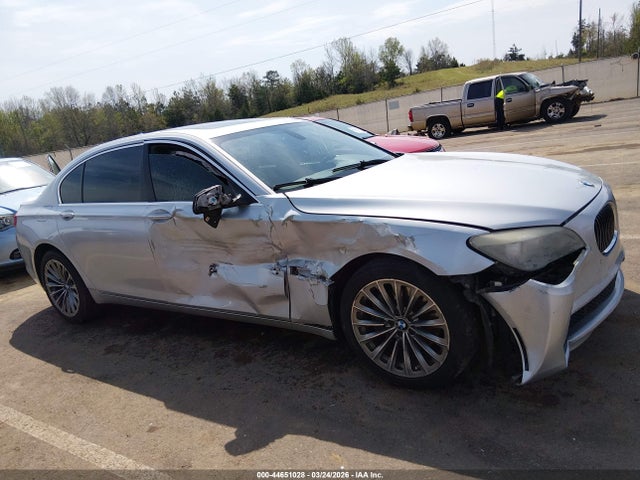 44651028 :رقم المزاد ، WBAKB4C5XCC575398 vin ، 2012 Bmw 740li مزاد بيع