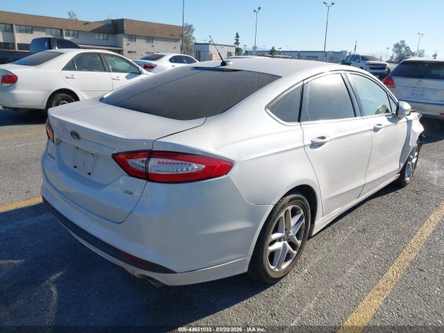 Ford FUSION SE 2016 3FA6P0H72GR390736 Image 4