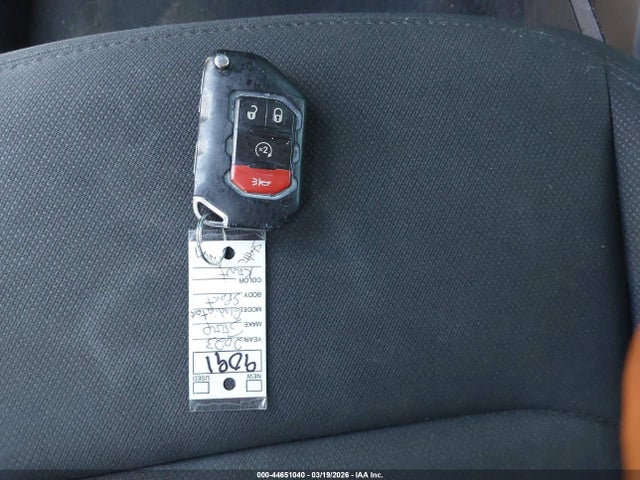 Auction sale of the 2023 Jeep Gladiator Sport S 4x4, vin: 1C6HJTAG7PL528583, lot number: 44651040