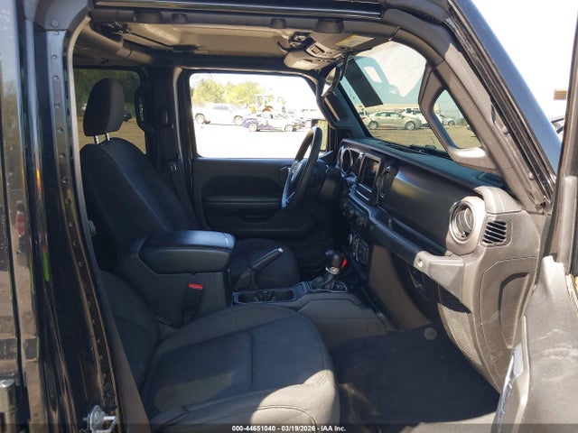 Auction sale of the 2023 Jeep Gladiator Sport S 4x4, vin: 1C6HJTAG7PL528583, lot number: 44651040