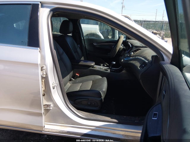 1G11Z5SA2KU123817 Chevrolet IMPALA LT