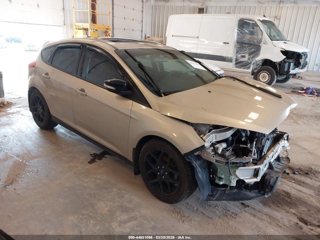 Auction sale of the 2017 Ford Focus Sel, vin: 1FADP3M26HL305285, lot number: 44651096