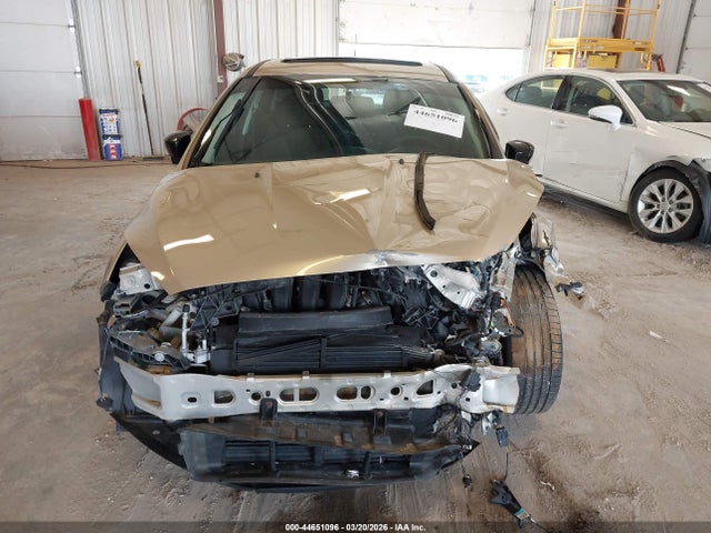 2017 Ford Focus Sel მანქანა იყიდება აუქციონზე, vin: 1FADP3M26HL305285, აუქციონის ნომერი: 44651096