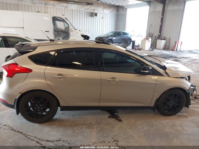 2017 Ford Focus Sel მანქანა იყიდება აუქციონზე, vin: 1FADP3M26HL305285, აუქციონის ნომერი: 44651096
