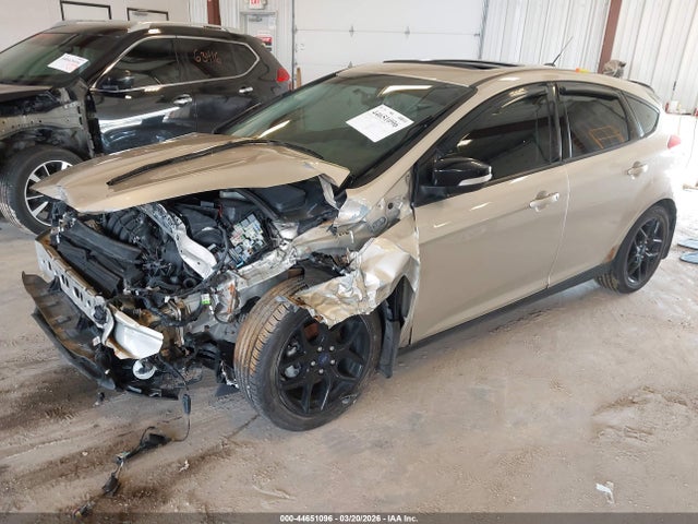 2017 Ford Focus Sel მანქანა იყიდება აუქციონზე, vin: 1FADP3M26HL305285, აუქციონის ნომერი: 44651096