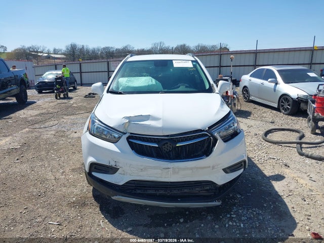 44651097 :رقم المزاد ، KL4CJASBXMB311342 vin ، 2021 Buick Encore Fwd Preferred مزاد بيع