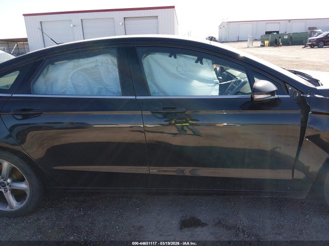 44651117 :رقم المزاد ، 3FA6P0HD7ER306204 vin ، 2014 Ford Fusion Se مزاد بيع