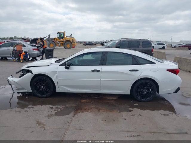 Продаж на аукціоні авто 2022 Toyota Avalon Xse Nightshade Hybrid, vin: 4T1EA1AB2NU014423, номер лоту: 44651128