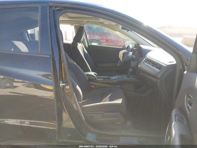 3CZRU6H53NM766964 Honda Hr-v Awd Ex