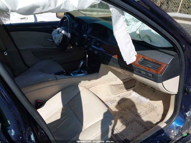 2009 Bmw 528i მანქანა იყიდება აუქციონზე, vin: WBANU53599C118524, აუქციონის ნომერი: 44651153