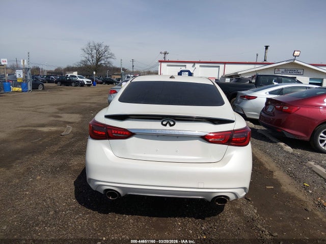 44651160 :رقم المزاد ، JN1EV7AR5JM443061 vin ، 2018 Infiniti Q50 3.0t Luxe مزاد بيع