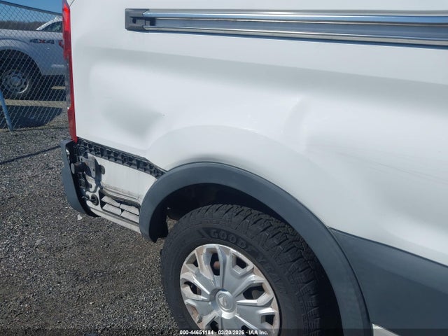 2016 Ford Transit-350 Xlt მანქანა იყიდება აუქციონზე, vin: 1FBAX2CM3GKA17713, აუქციონის ნომერი: 44651184