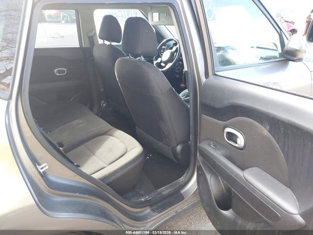 Auction sale of the 2017 Kia Soul, vin: KNDJN2A20H7495546, lot number: 44651196