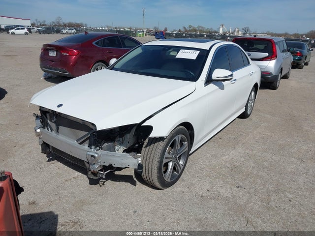 Aukcja sprzedaży 2019 Mercedes-benz E 300, vin: WDDZF4JB0KA552243, numer aukcji: 44651213