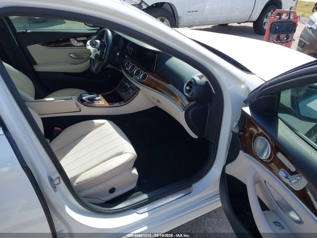 Aukcja sprzedaży 2019 Mercedes-benz E 300, vin: WDDZF4JB0KA552243, numer aukcji: 44651213