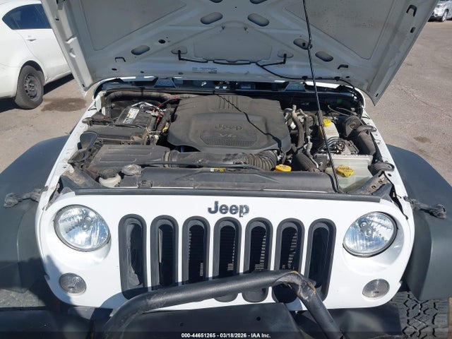 2018 JEEP WRANGLER JK UNLIMITED 1C4BJWDG2JL814747 Photo 9