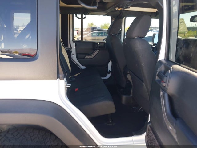2018 JEEP WRANGLER JK UNLIMITED 1C4BJWDG2JL814747 Photo 7
