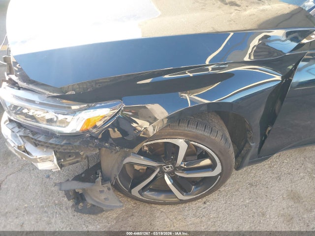 1HGCV1F33KA127748 Honda Accord Sport