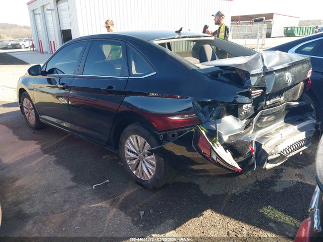 Продажа на аукционе авто 2019 Volkswagen Jetta 1.4t R-line/1.4t S/1.4t Se, vin: 3VWCB7BUXKM142692, номер лота: 44651272