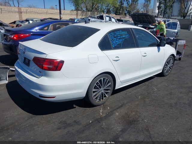 3VWD17AJ1FM427396 Volkswagen Jetta 1.8t Sport