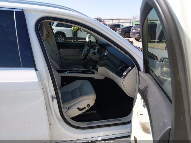 YV4102CK0L1566653 Volvo Xc90 T5 Momentum 7 Passenger