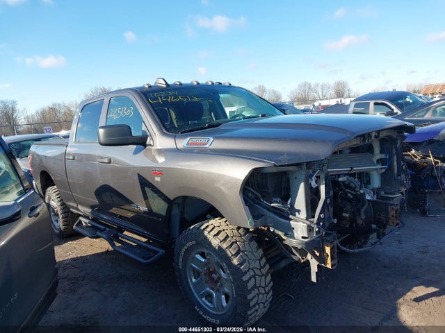 44651303 :رقم المزاد ، 3C6UR5CJ9LG123117 vin ، 2020 Ram 2500 Tradesman  4x4 6'4 Box مزاد بيع
