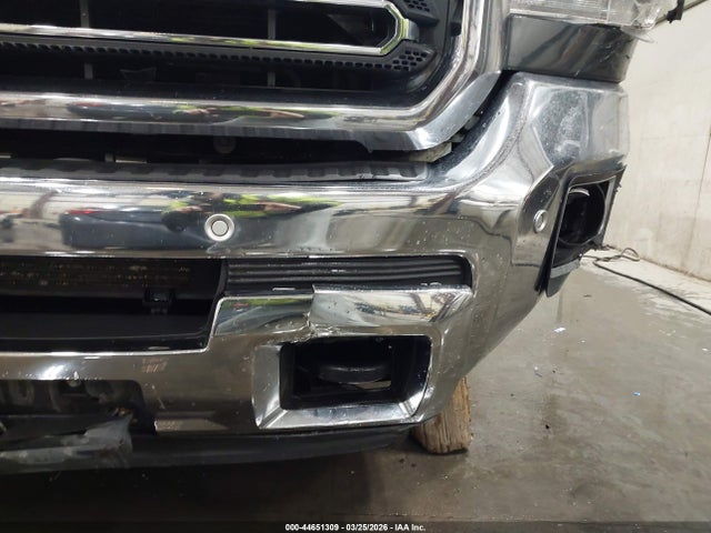 1GT12TEY0JF148078 GMC Sierra 2500hd Slt