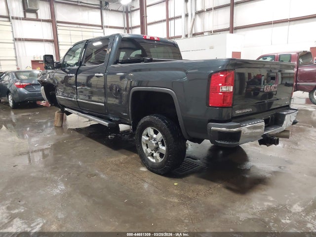 1GT12TEY0JF148078 GMC Sierra 2500hd Slt