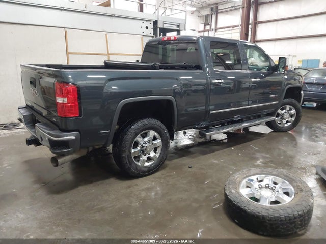 1GT12TEY0JF148078 GMC Sierra 2500hd Slt