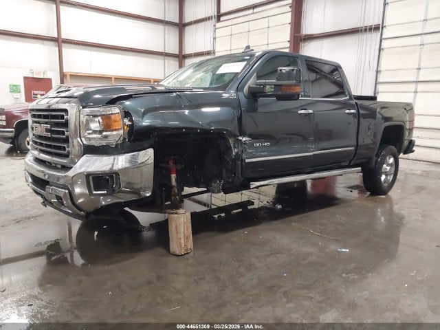 1GT12TEY0JF148078 GMC Sierra 2500hd Slt