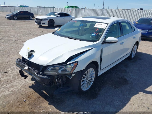 2016 VOLKSWAGEN PASSAT 1VWBT7A36GC024570 Photo 1