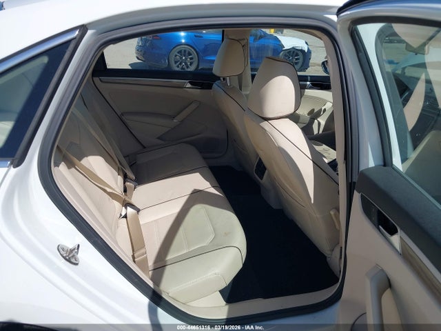 2016 VOLKSWAGEN PASSAT 1VWBT7A36GC024570 Photo 7