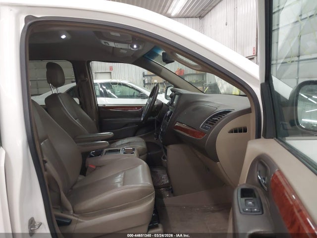 Продажа на аукционе авто 2013 Chrysler Town & Country Touring, vin: 2C4RC1BG8DR565039, номер лота: 44651340