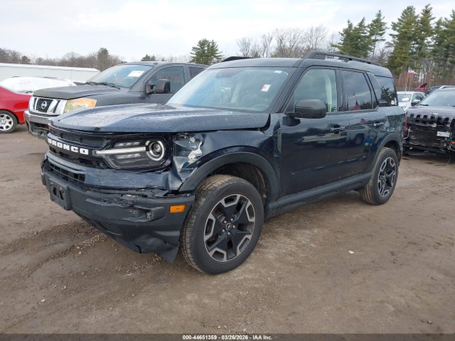 Ford Bronco Sport Outer Banks 2021 3FMCR9C64MRB25611 Image 2